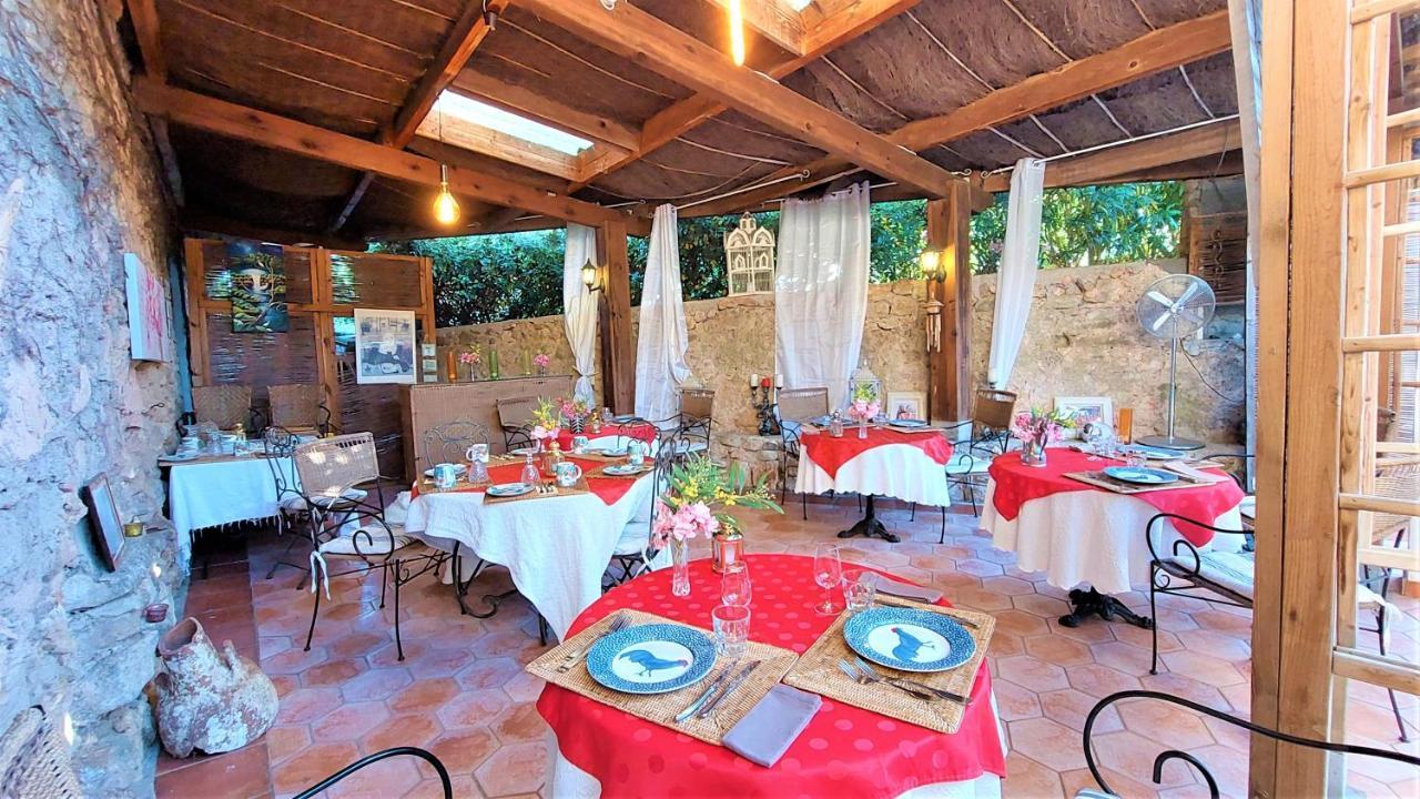 La Bergerie Du Moulin (Adults Only) Panzió Taradeau Kültér fotó